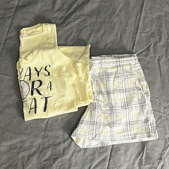 La Vie En Rose Pyjama Set - Picture 10 of 10